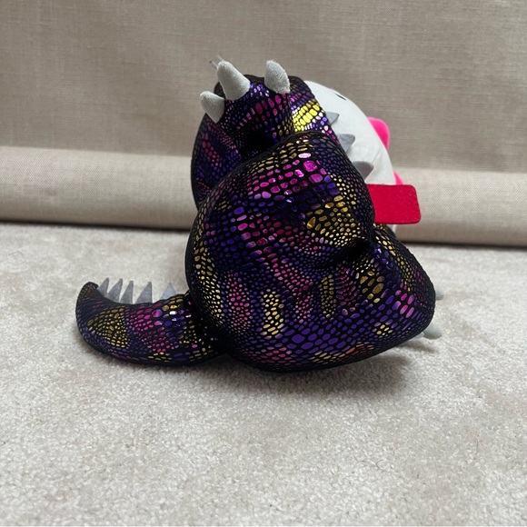 Hello Kitty dinosaur Cosplay Con plush - Picture 6 of 13